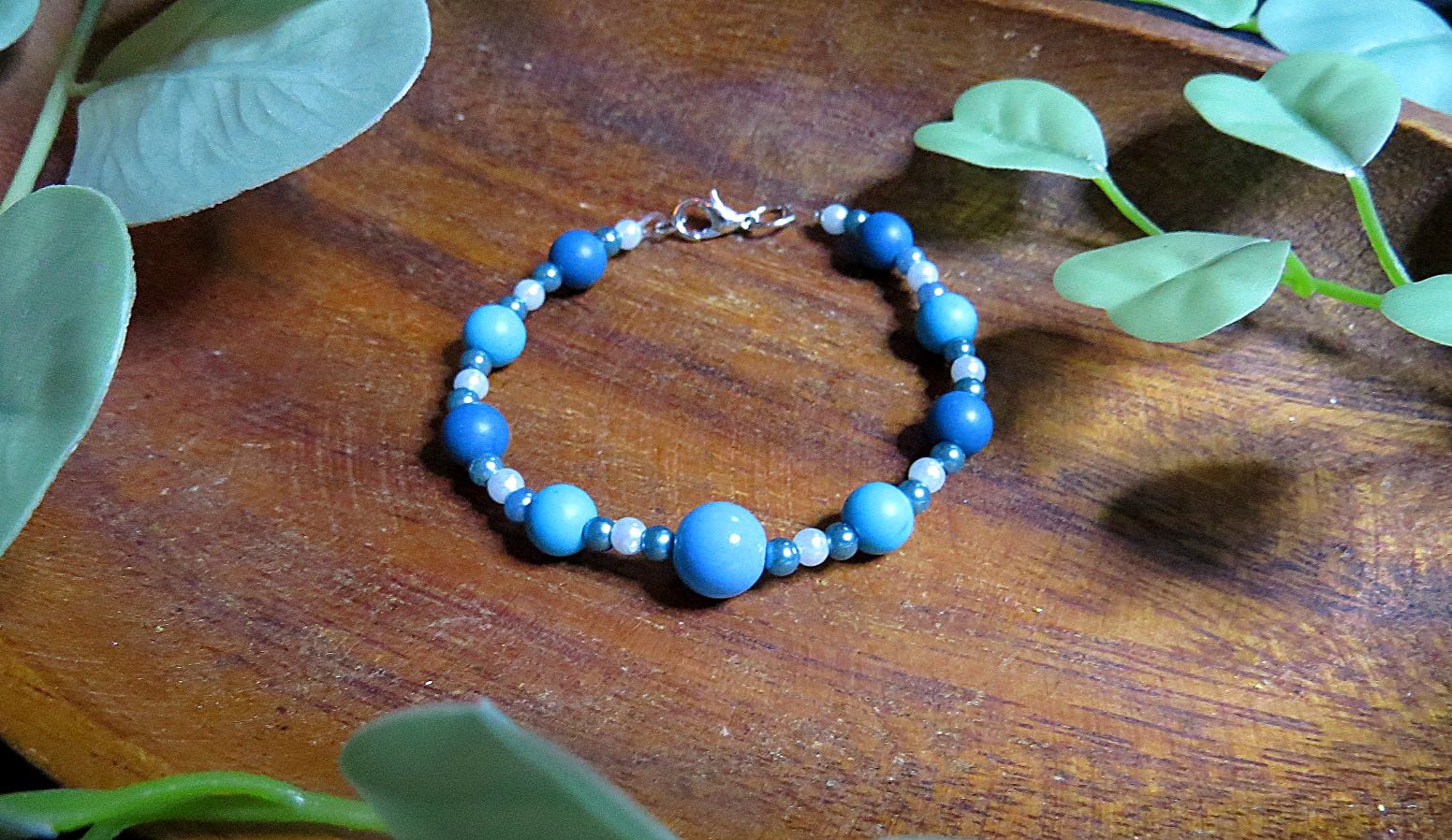 Bracelet blue